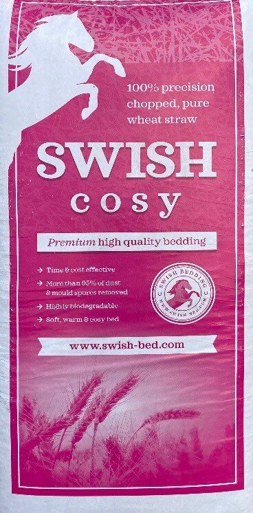 Swish Cosy Wheat Straw Bedding Pink Bale