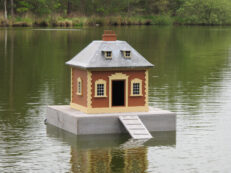 The Queen Anne Duck House